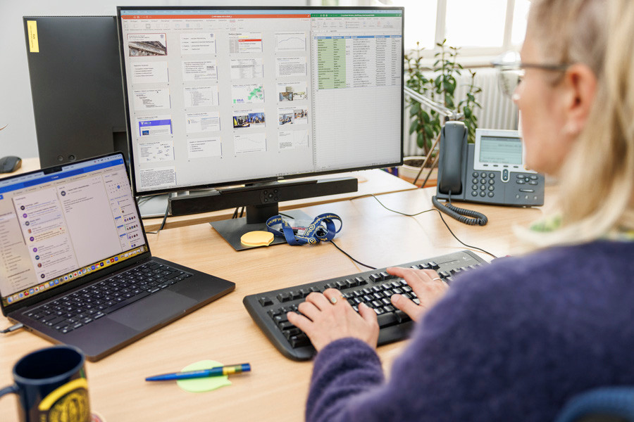 arbeiten-mit-computerprogrammen-9208